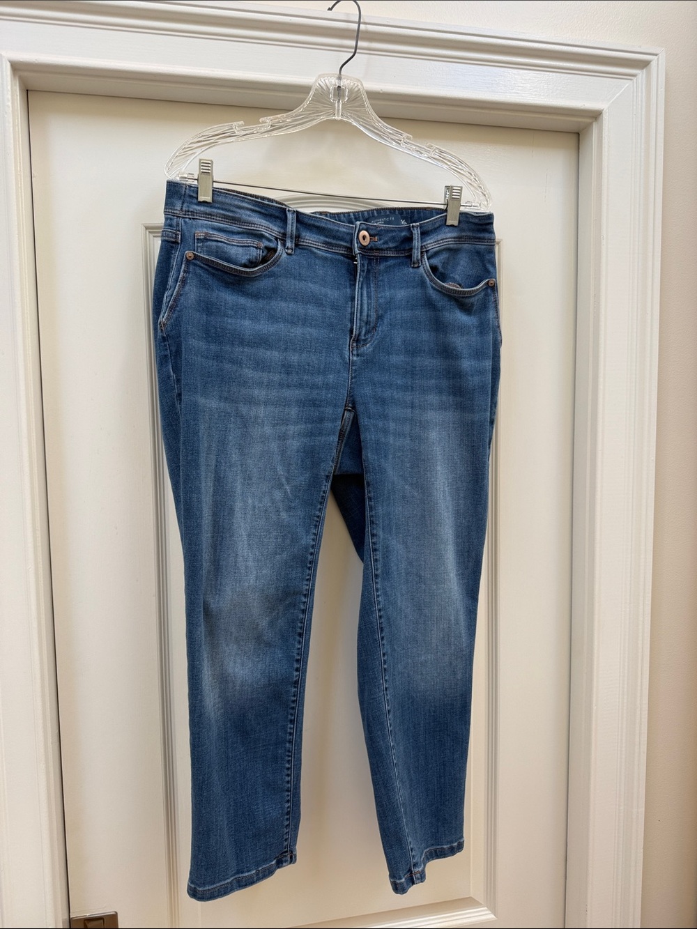 J. Jill Cropped Ankle Jeans in Blue Wash